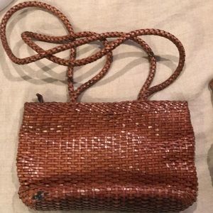 Leather weave handbag